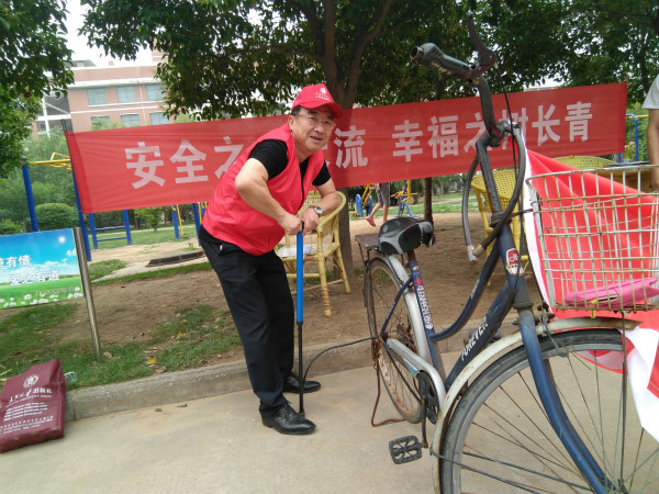 太阳集团新闻孙老师_meitu_6.jpg