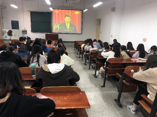 QQ图片20090703153940_副本.jpg